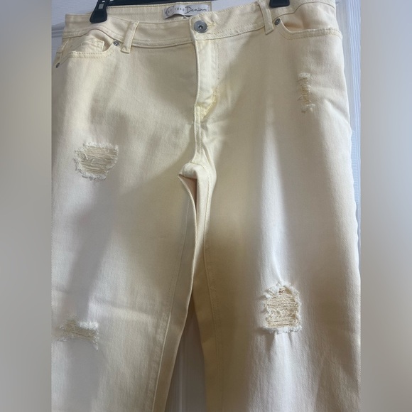 Womens Pale Yellow Girlfriend Ankle jeans NWT - Picture 3 of 5